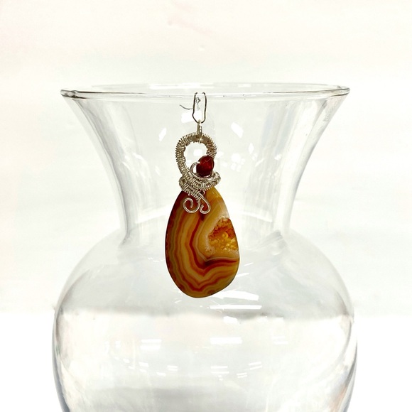 HANDMADE Agate Stone Hand Wrapped Pendant - Picture 9 of 10